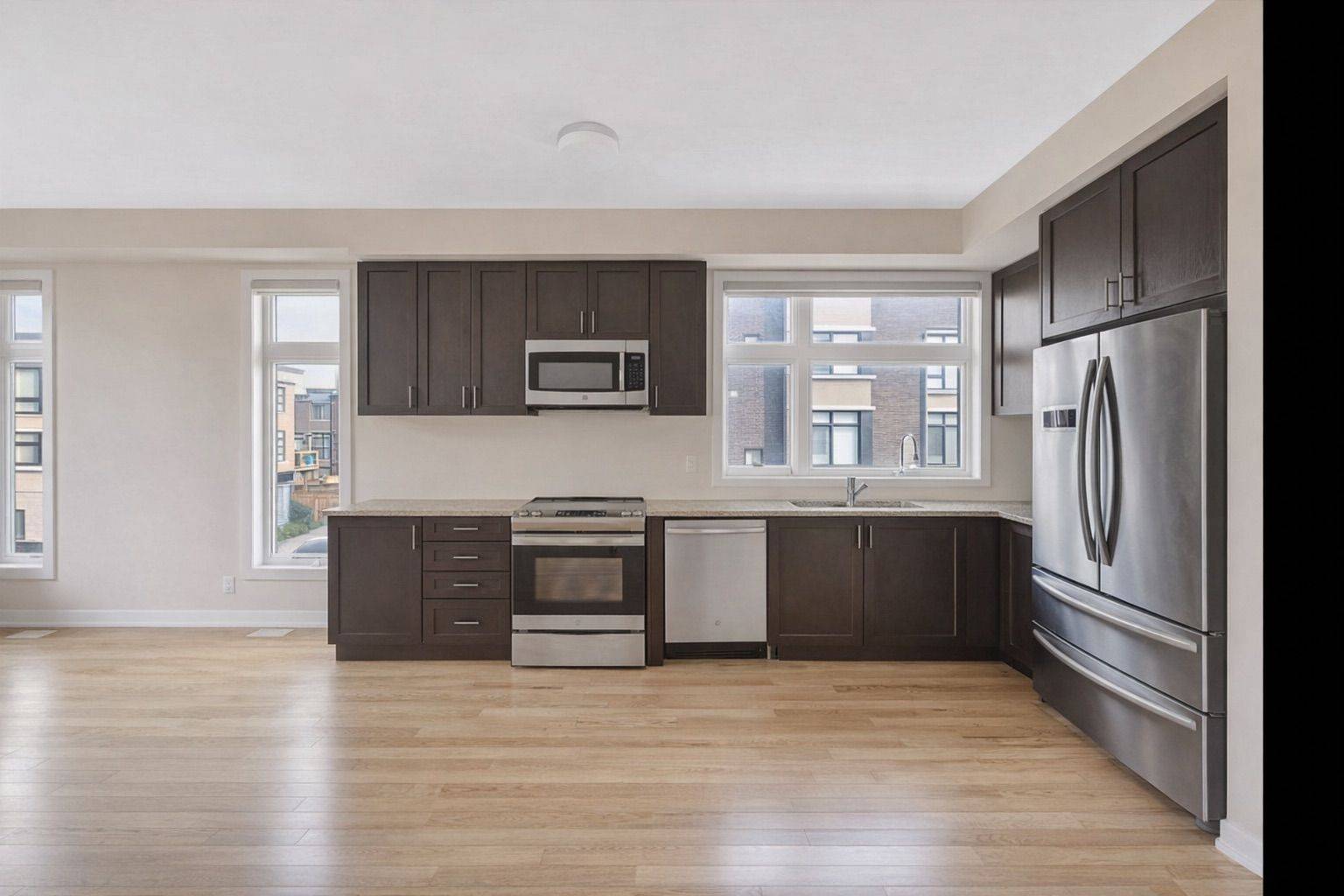 2632 Castlegate Crossing DR, Pickering, ON L1X 0H6