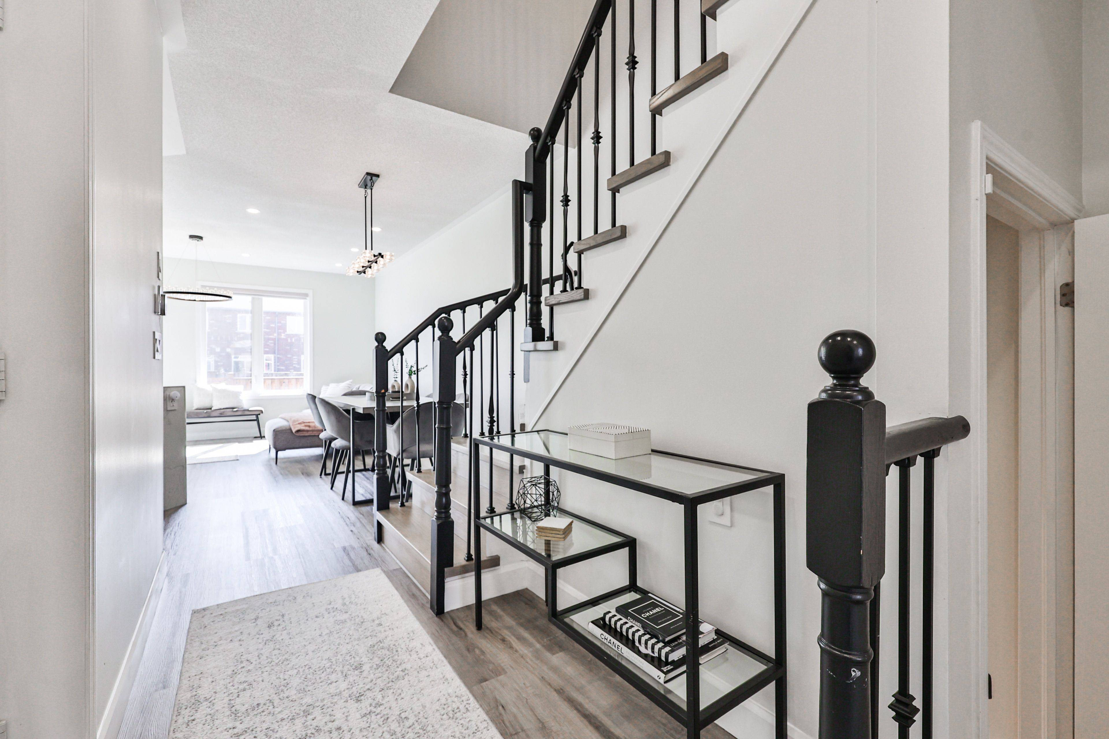 651 Farmstead DR #40, Milton, ON L9T 7W2