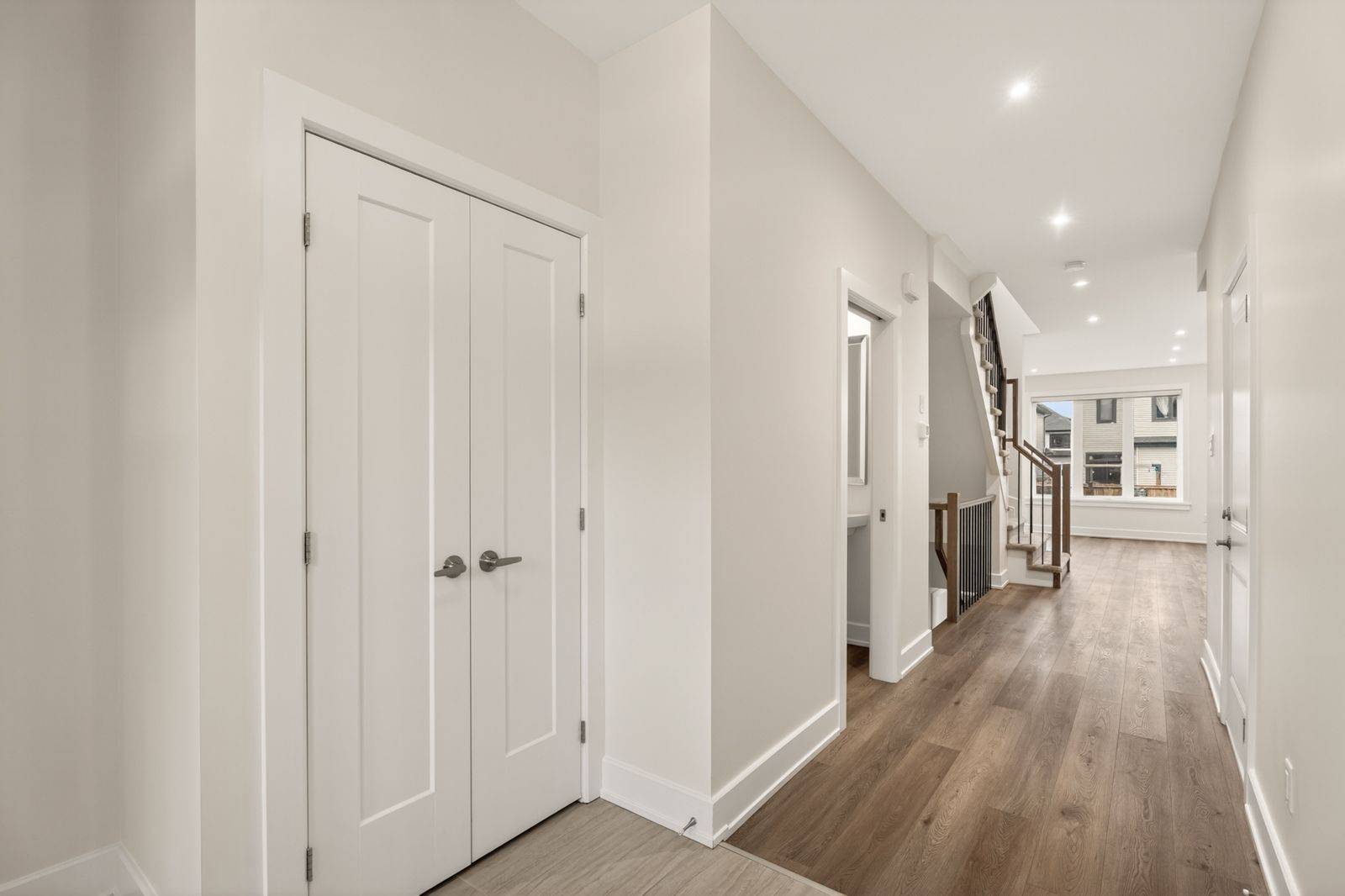 8 TABER ST, Carleton Place, ON K7C 0H2