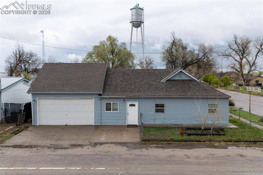 505 2nd AVE, Deer Trail, CO 80105