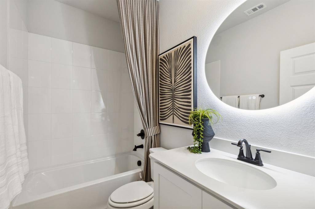 3509 Kingdom Drive, Denton, TX 76208