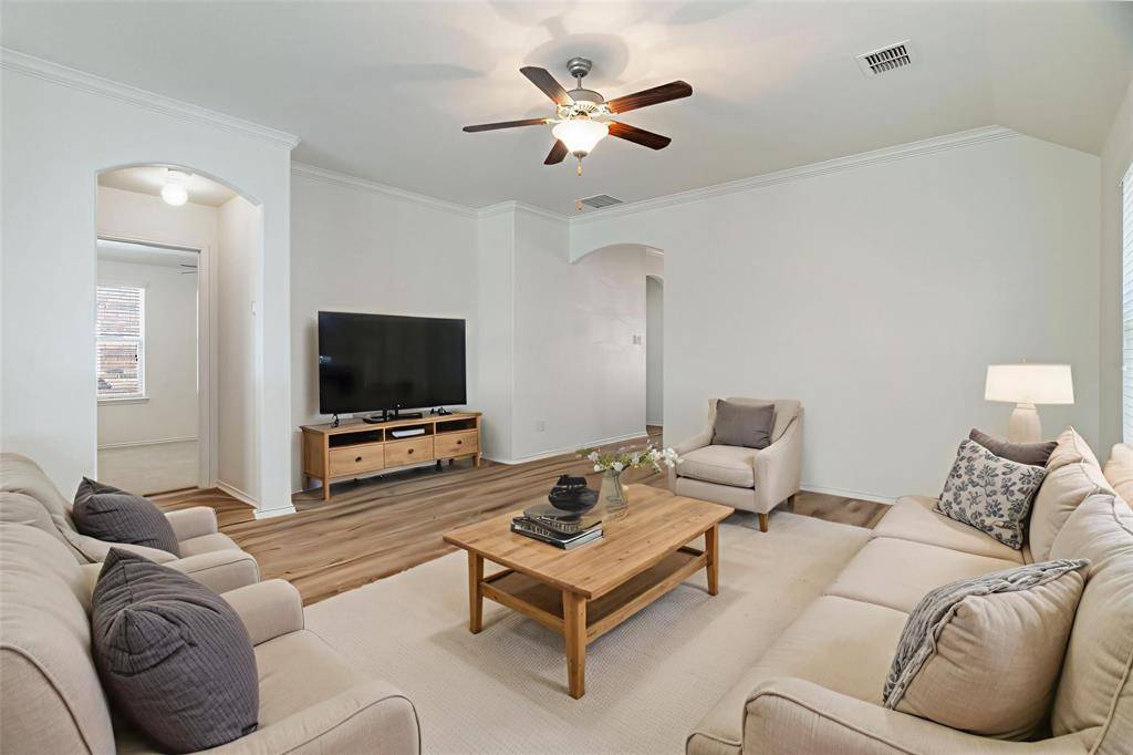 9116 Wild Rose Lane, Cross Roads, TX 76227