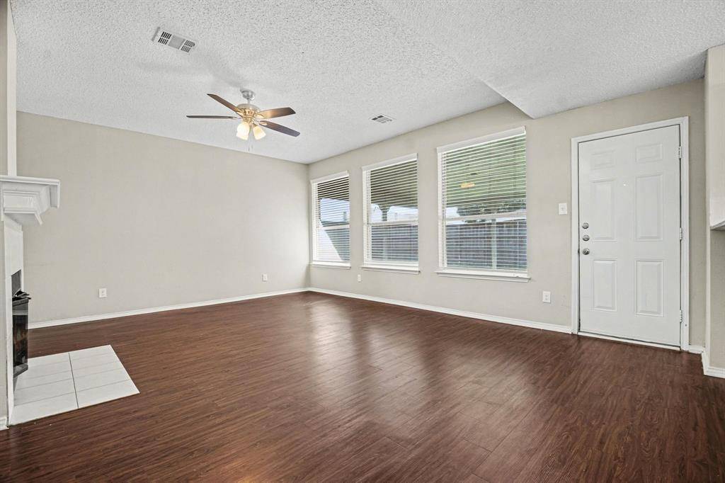 1211 Meadowgate Drive, Allen, TX 75002