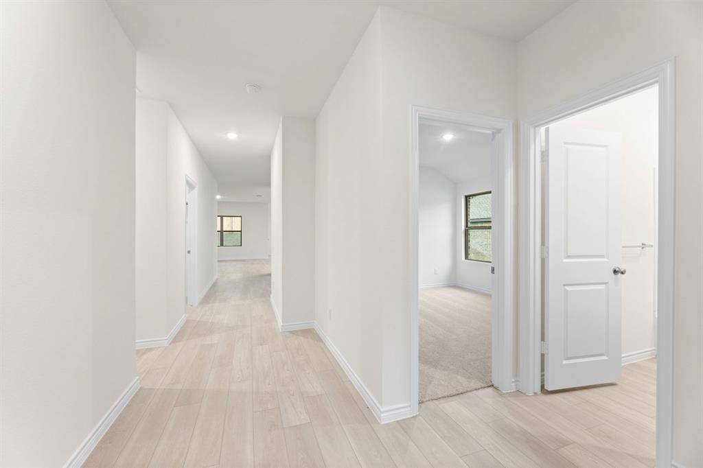 2543 Canadian Way, Crandall, TX 75114