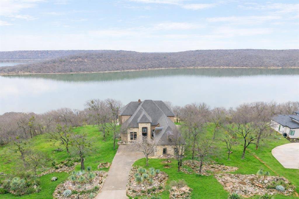 235 Grand Harbor Boulevard, Chico, TX 76431