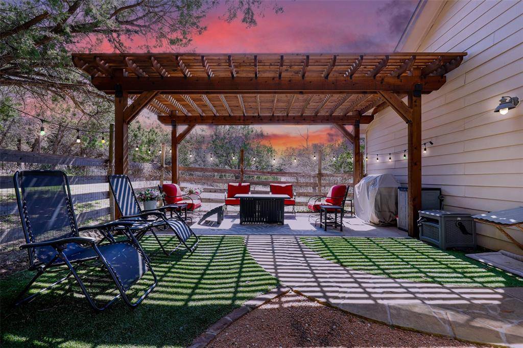 5908 Hill Country Court, Lipan, TX 76462