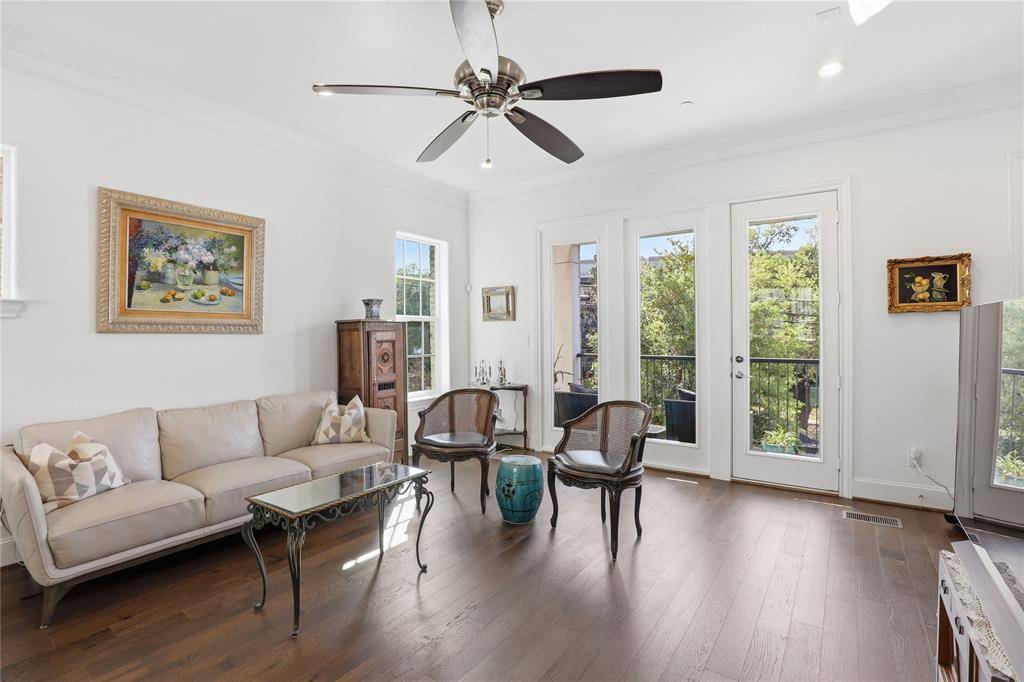 7333 Valley View Lane #607, Dallas, TX 75240