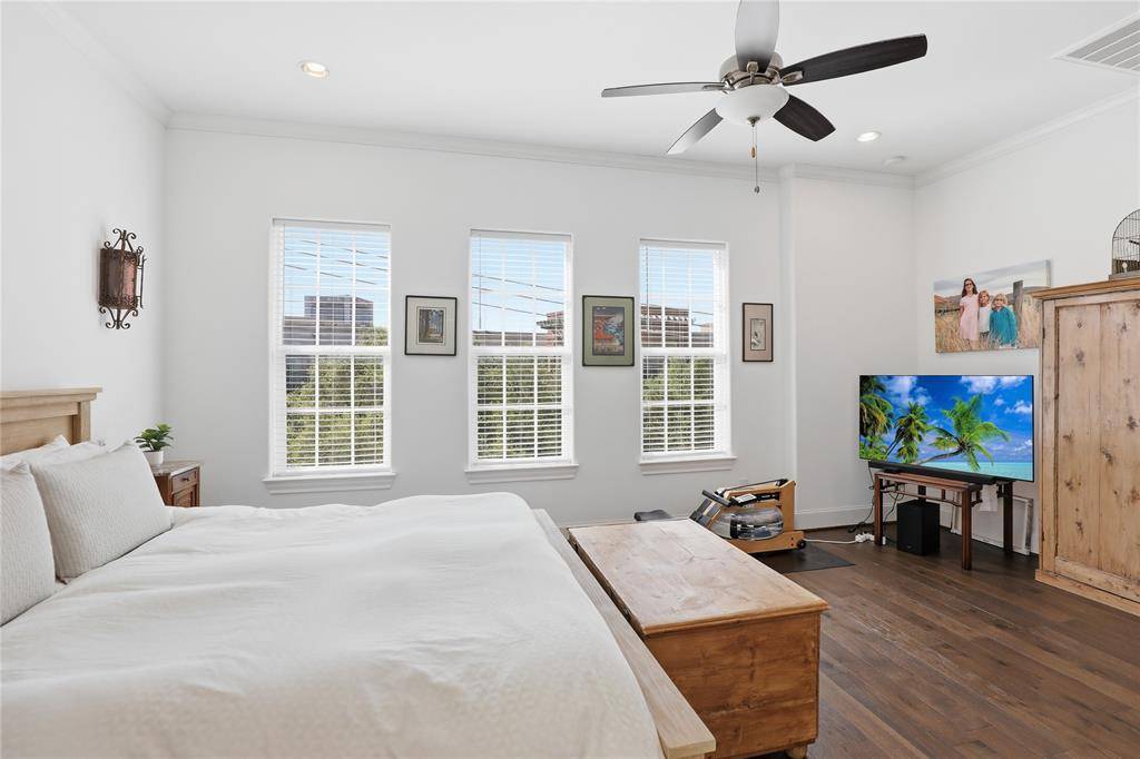 7333 Valley View Lane #607, Dallas, TX 75240