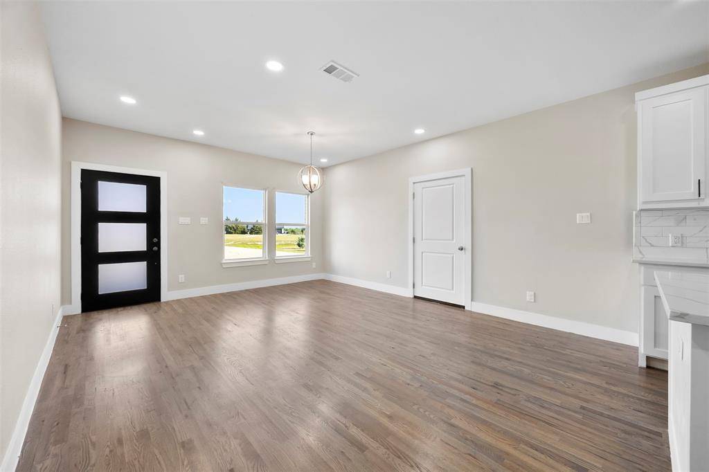 1218 Lynn Way, Waxahachie, TX 75165