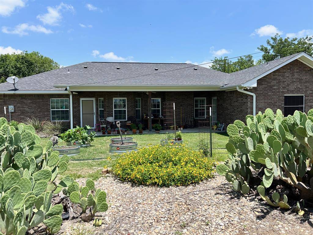 1309 Haven Drive, Comanche, TX 76442