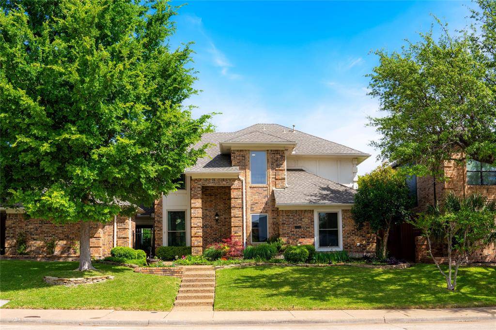 5835 Mapleshade Lane, Dallas, TX 75252