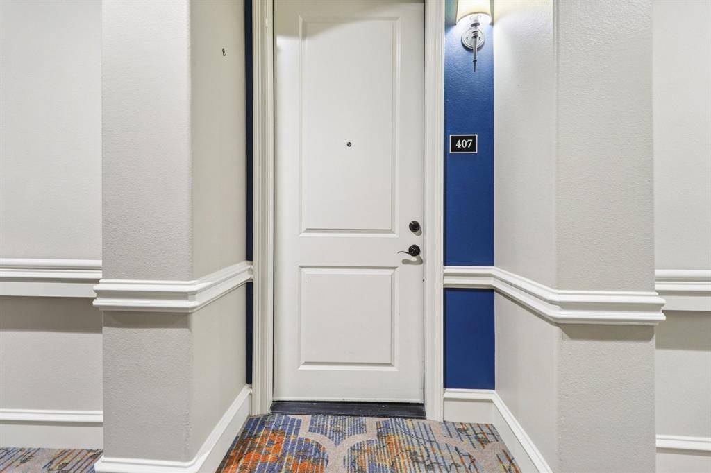 301 Watermere Drive #407, Southlake, TX 76092