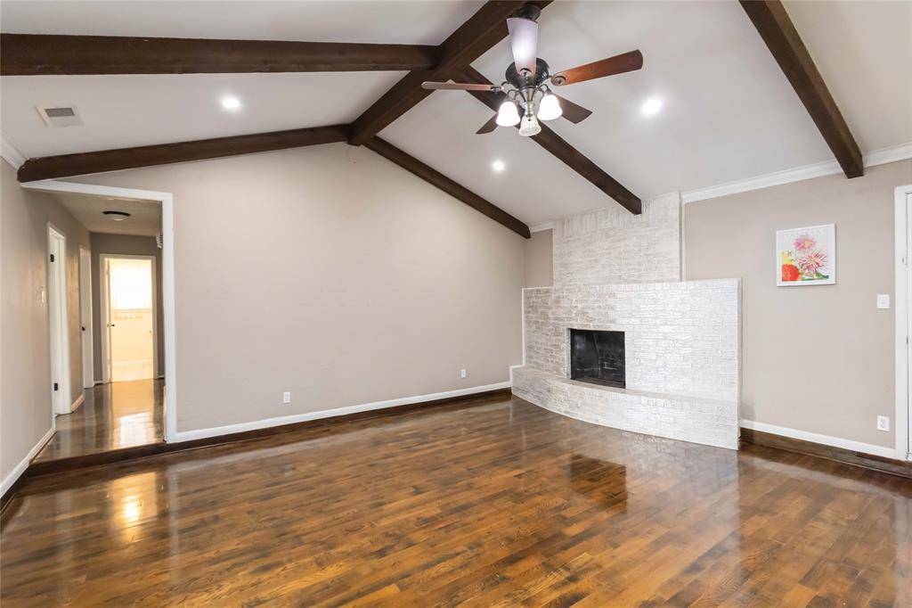 821 Ridge Court, Bedford, TX 76021