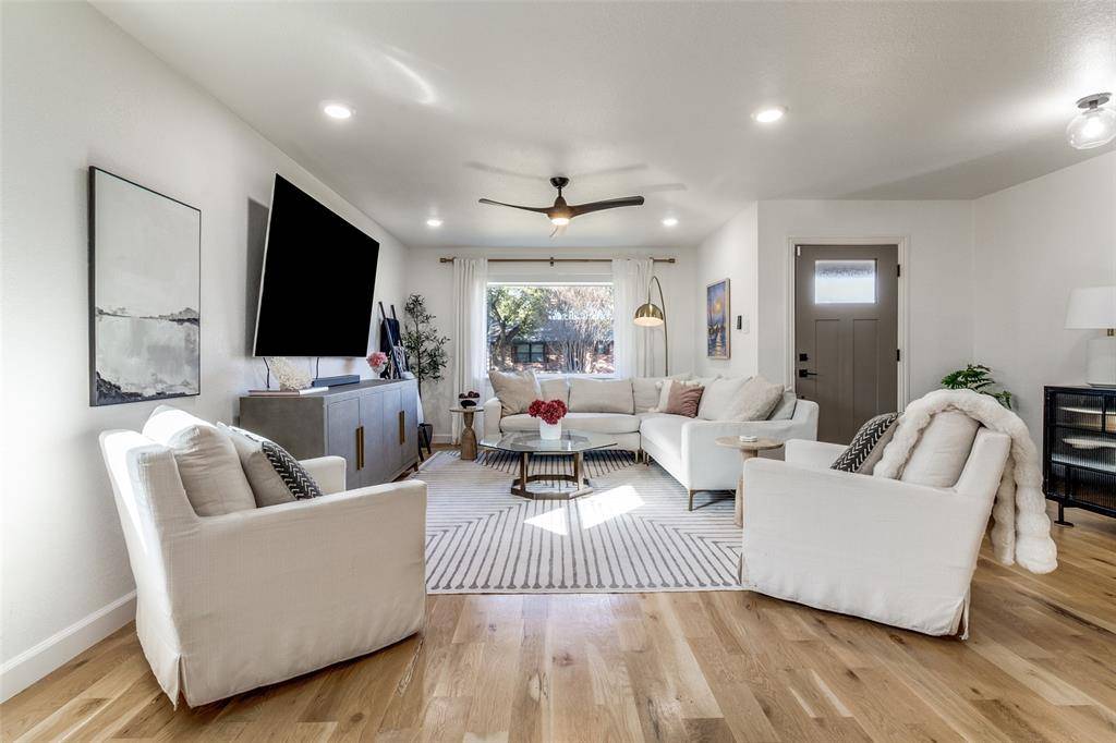 2808 Sharpview Lane, Dallas, TX 75228