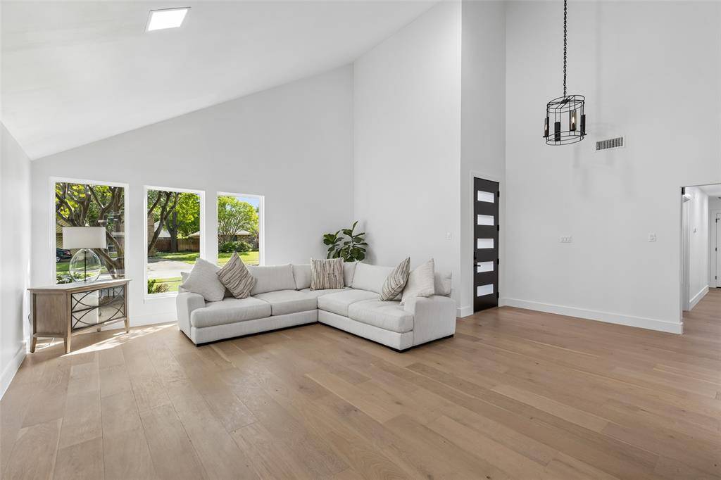 1109 Kenshire Lane, Richardson, TX 75081