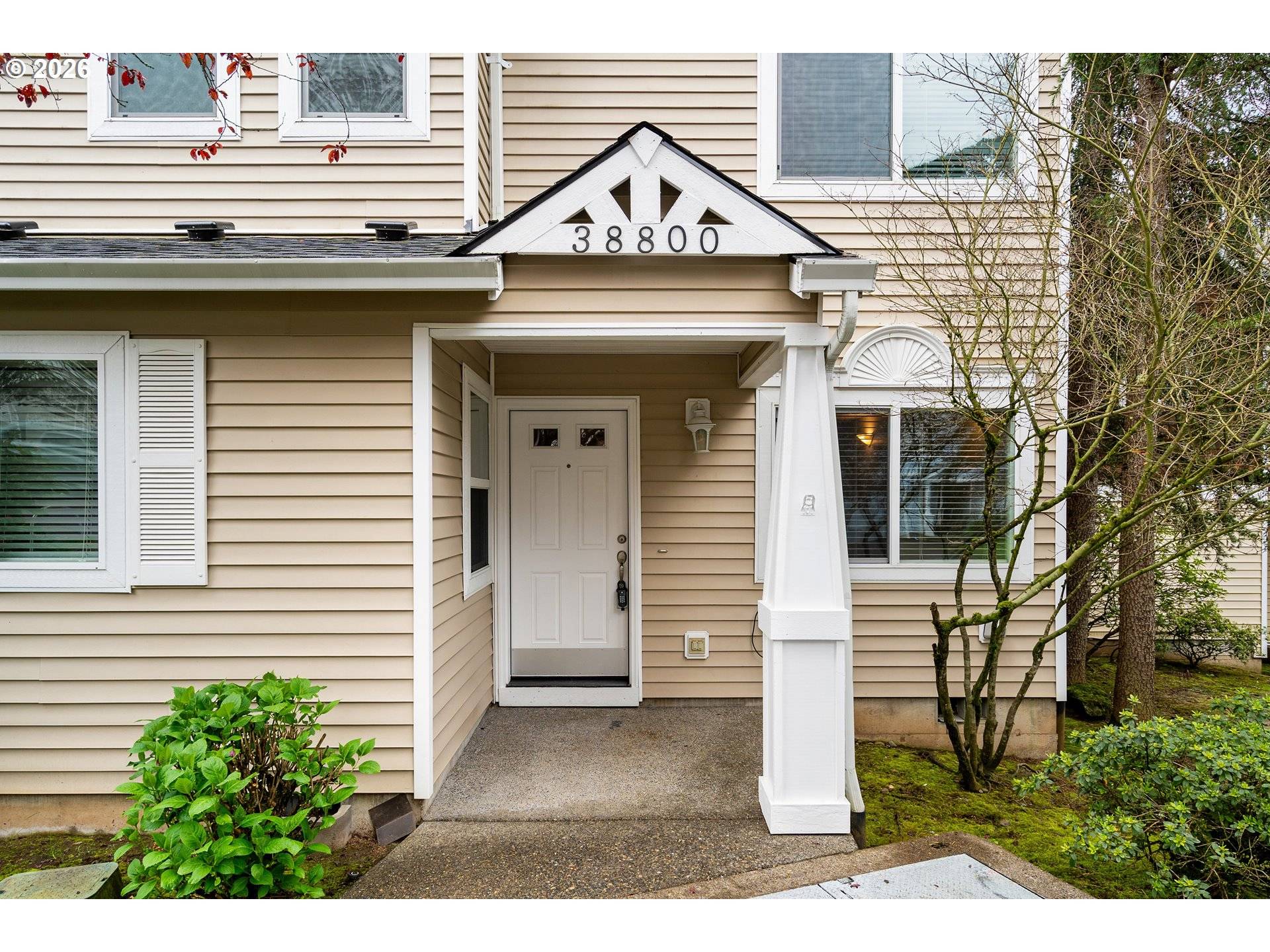 38800 CASCADIA VILLAGE DR, Sandy, OR 97055