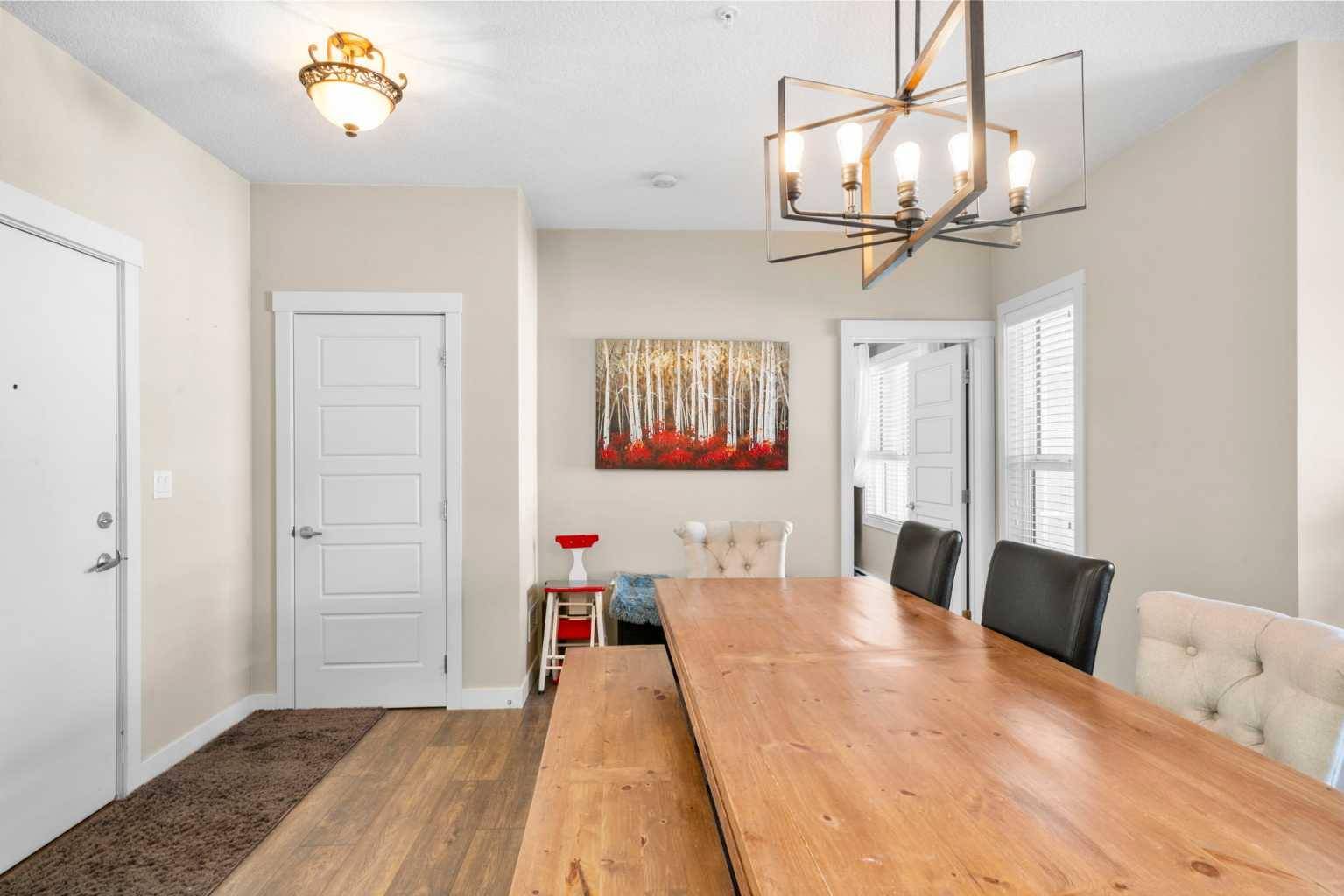 20 Seton PARK SE #211, Calgary, AB T3M 2V4