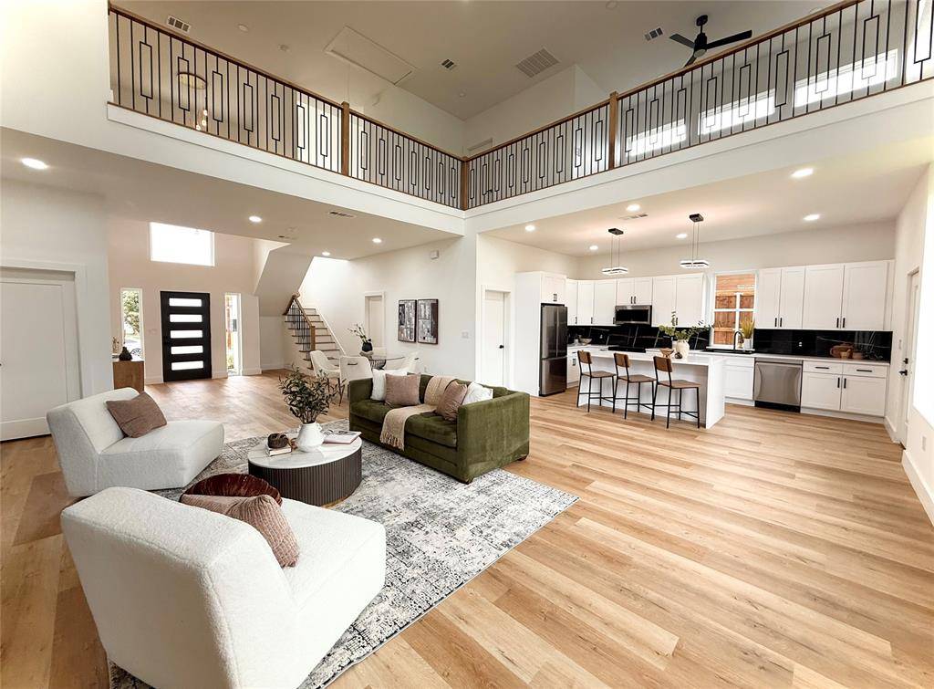 2950 Sundial Drive, Dallas, TX 75229