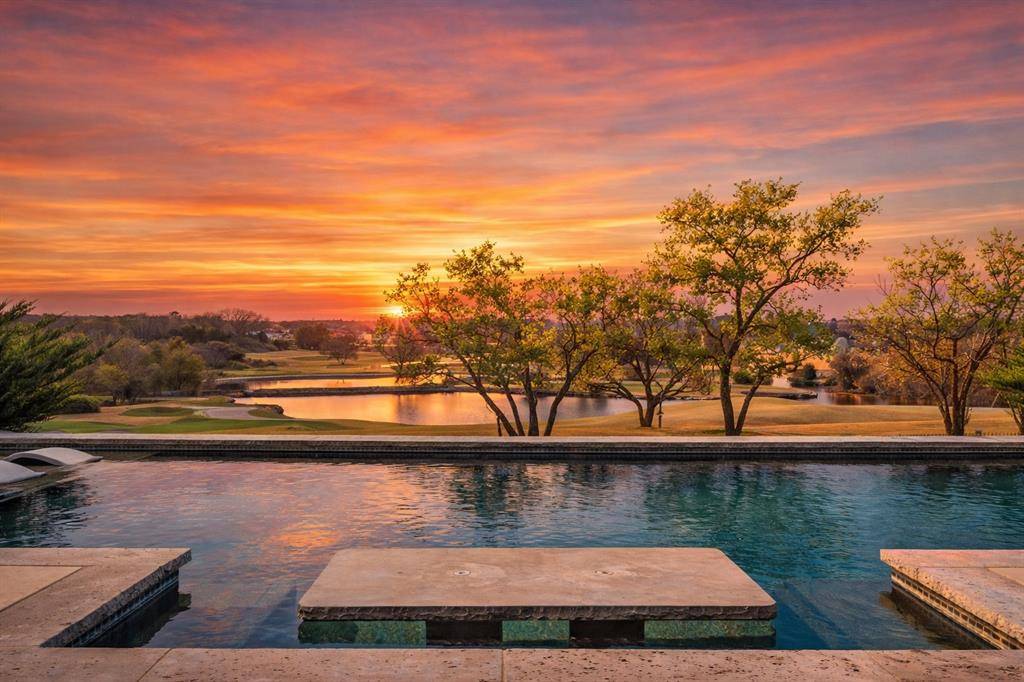 125 Signature Court, Weatherford, TX 76087