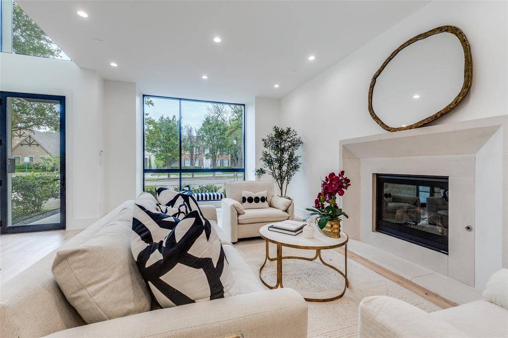 3629 McFARLIN Boulevard, University Park, TX 75205