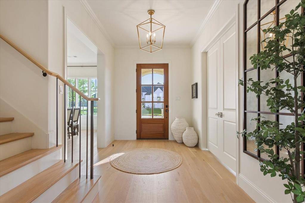 14007 Rw Court, Woodway, TX 76712