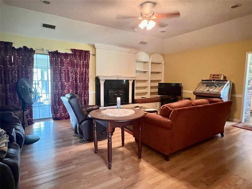 401 Cane Bend Drive, Haughton, LA 71037