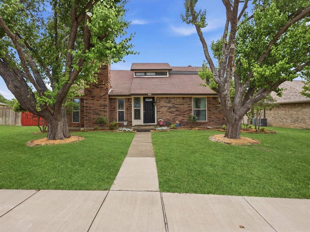 1920 Avignon Court, Carrollton, TX 75007