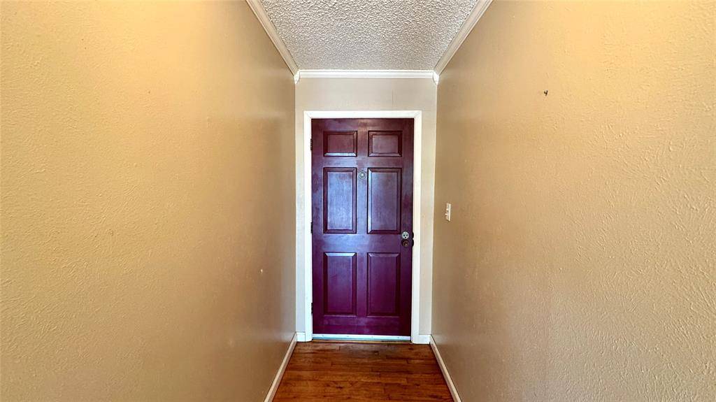 101 Town North Drive, Terrell, TX 75160