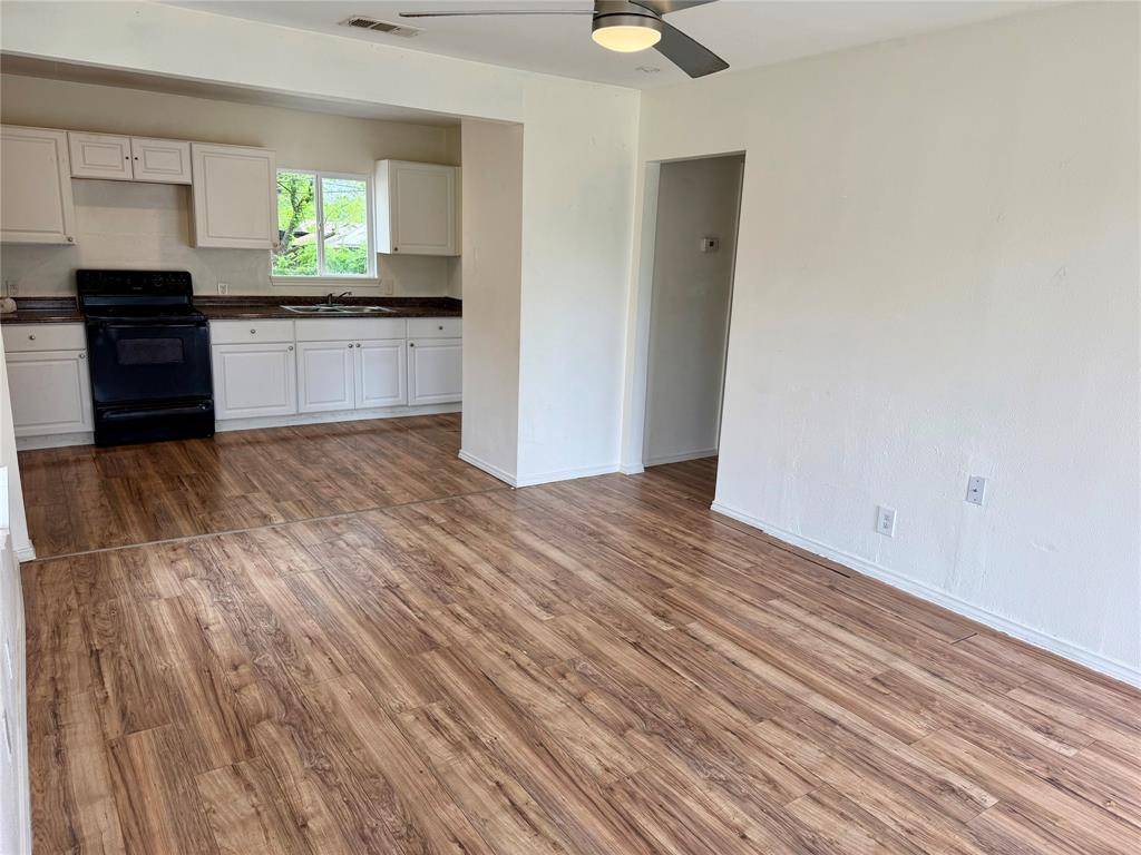 2303 Deer Path Drive, Dallas, TX 75216