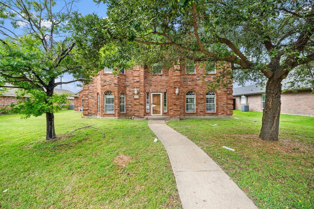 4005 Cavalier Drive, Rowlett, TX 75088