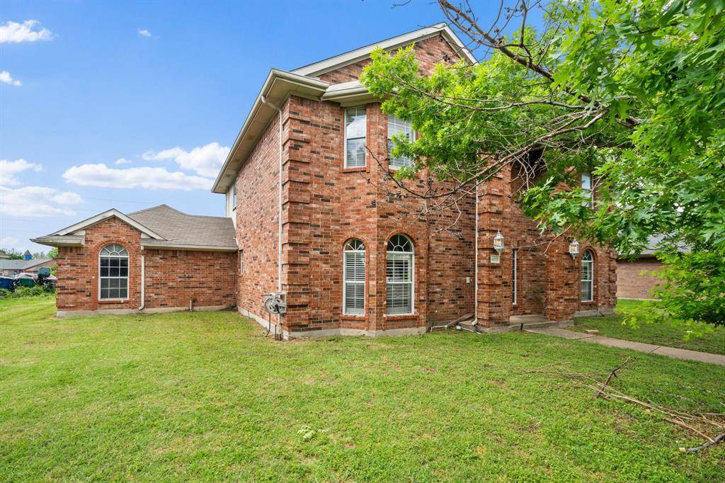 4005 Cavalier Drive, Rowlett, TX 75088