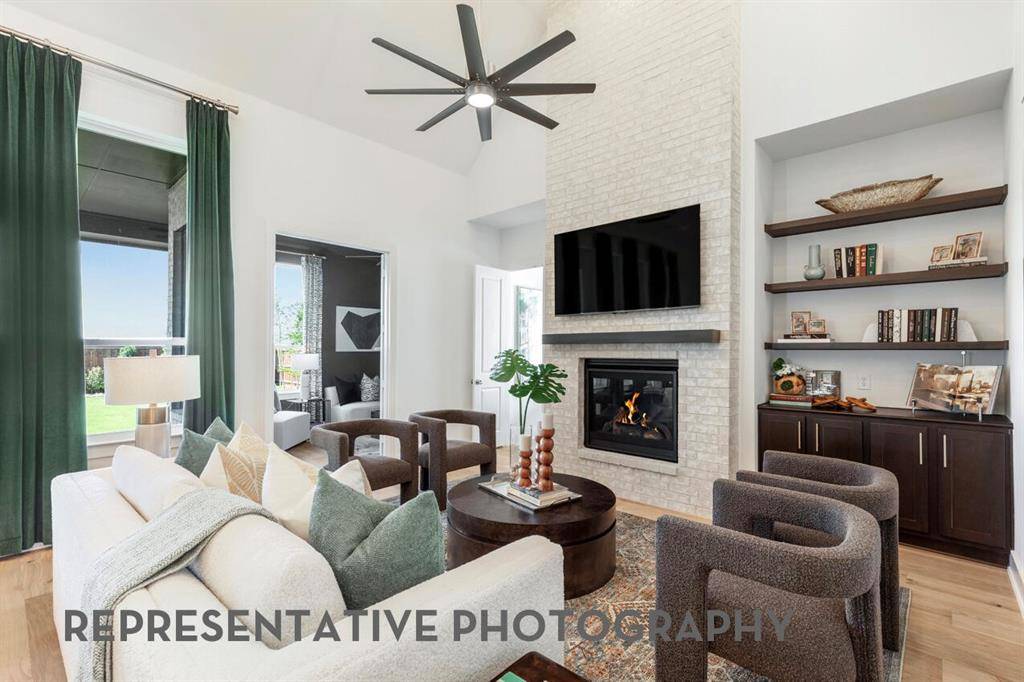 2907 Messenger Street, Forney, TX 75126