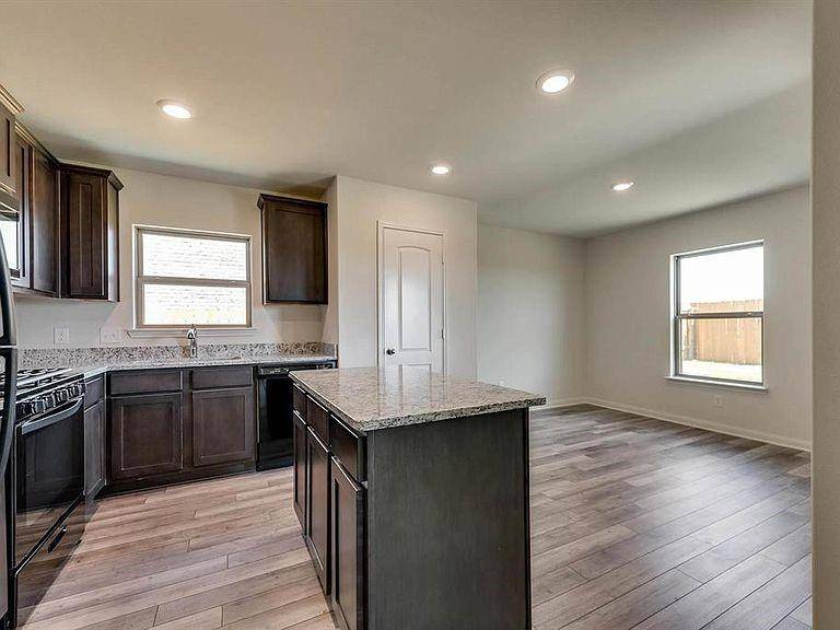 3133 Angus Drive, Forney, TX 75126