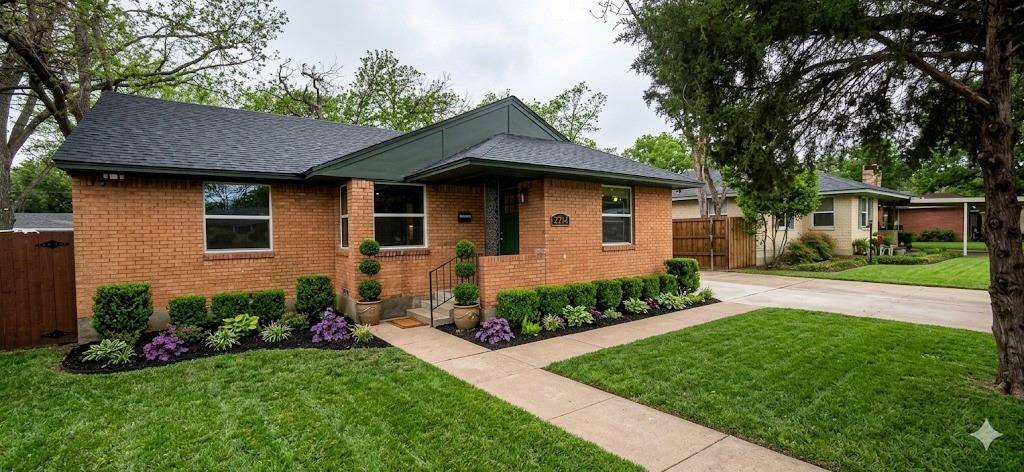 2814 Housley, Dallas, TX 75228