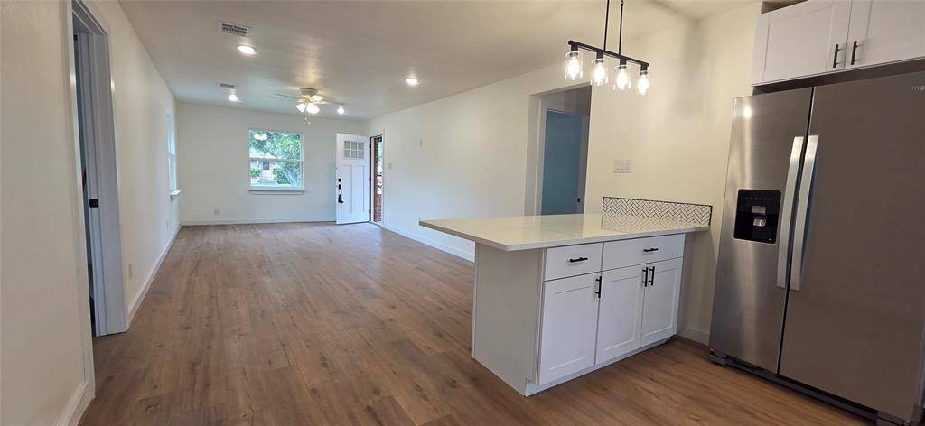 2814 Housley, Dallas, TX 75228