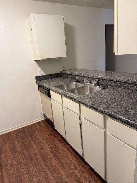 222 N Center Street #202, Grand Prairie, TX 75050