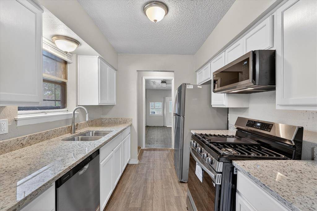 10517 Castlerock Drive, Dallas, TX 75217