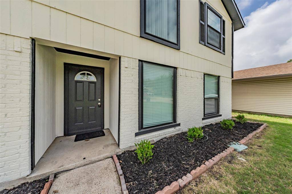 610 Via Corona, Mesquite, TX 75150