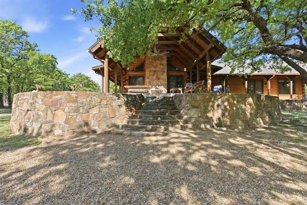 2197 Netherly Lane, Forestburg, TX 76239