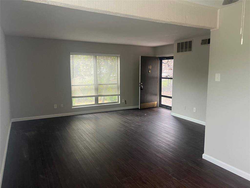 7915 Meadow Park Drive #110, Dallas, TX 75230