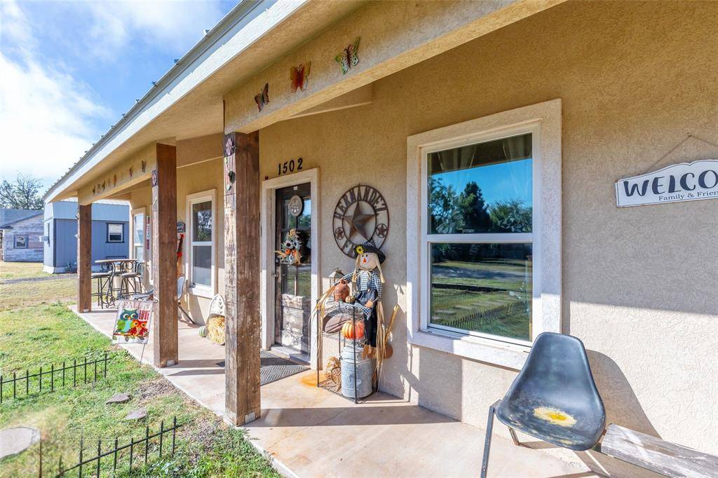 1502 Avenue N N, Anson, TX 79501