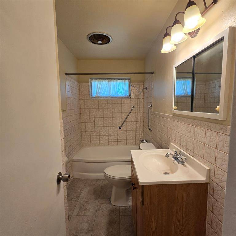 7215 Wilcox Drive, Dallas, TX 75232