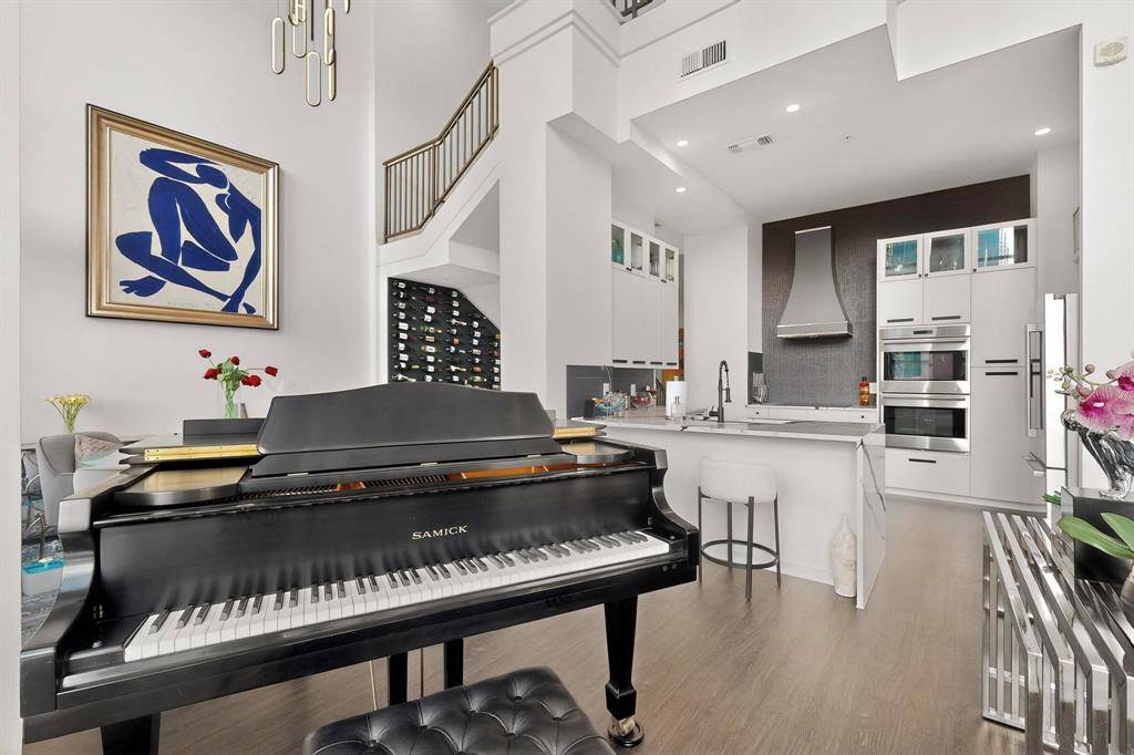 2323 N Houston Street #704, Dallas, TX 75219