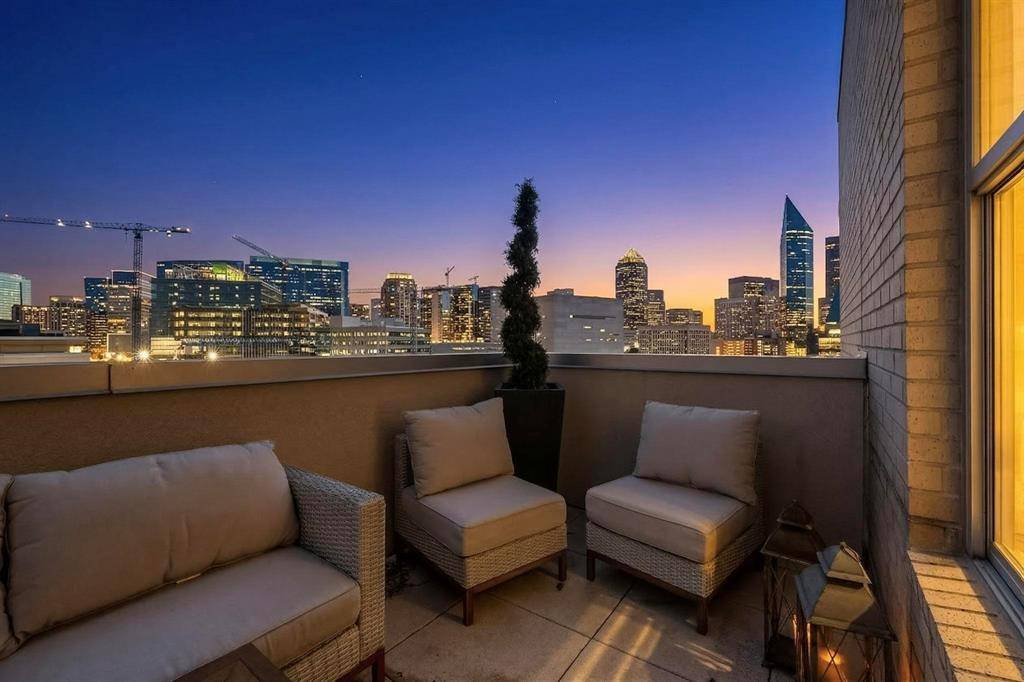 2323 N Houston Street #704, Dallas, TX 75219