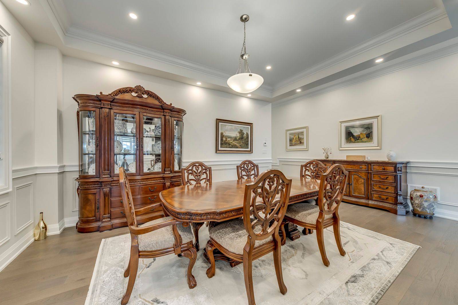 1103 John Laird CIR, Oakville, ON L6H 3R5