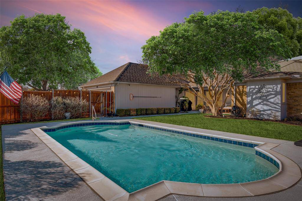 1004 Serenade Lane, Richardson, TX 75081