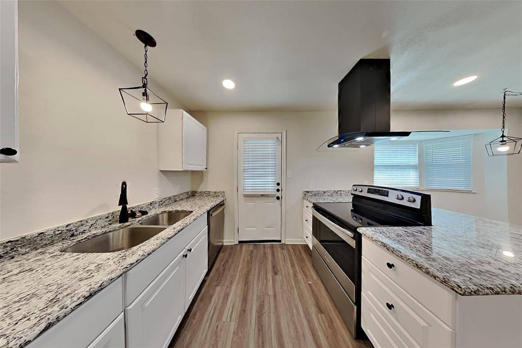 5402 Windy Meadow Drive, Arlington, TX 76017