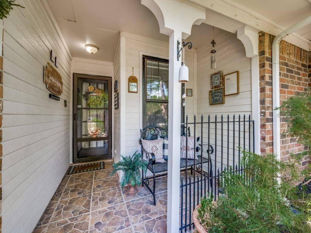 5304 Umbrella Pine Court, Arlington, TX 76018