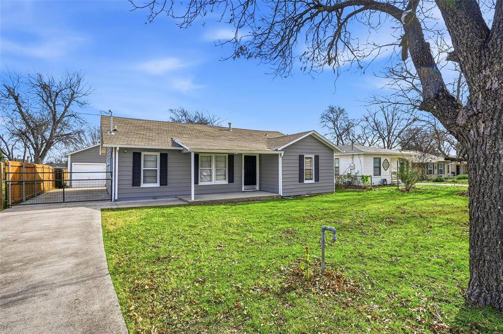 418 Russel Street, White Settlement, TX 76108