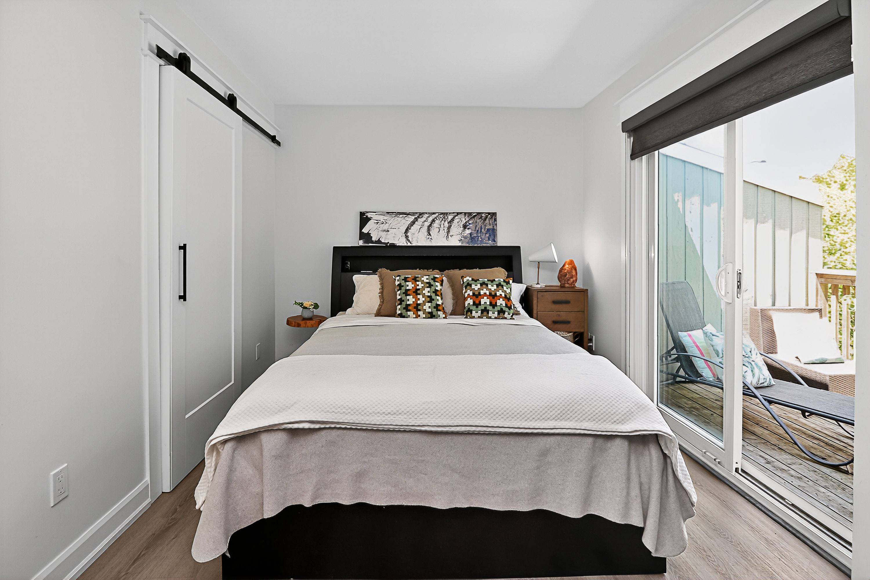 15 Dawson DR #3, Collingwood, ON L9Y 5B4